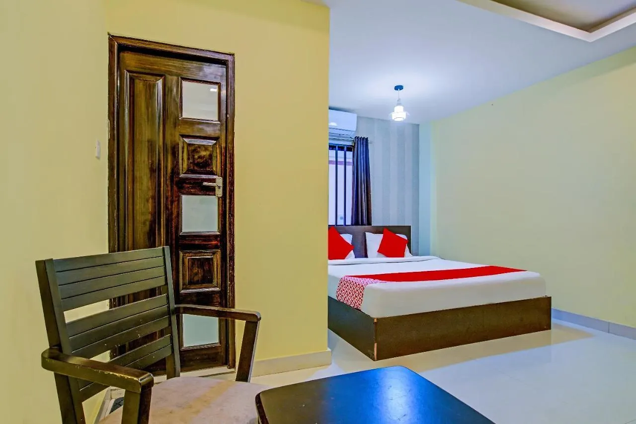 Hotel Oyo Flagship 77876 Amigo Suites