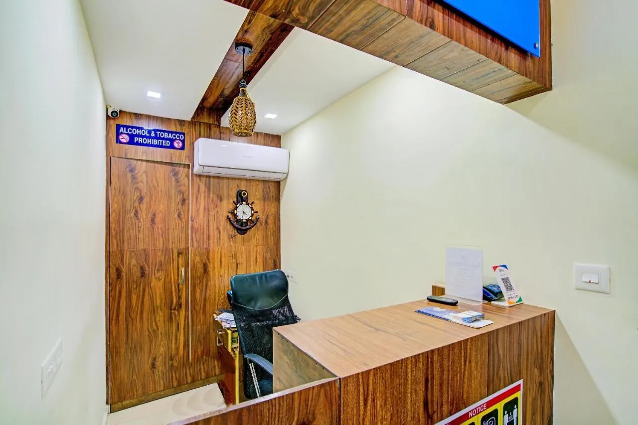 Oyo Flagship 77876 Amigo Suites India